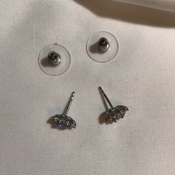 Genuine Tanzanite and Zircon Earrings - Picture 2 of 3